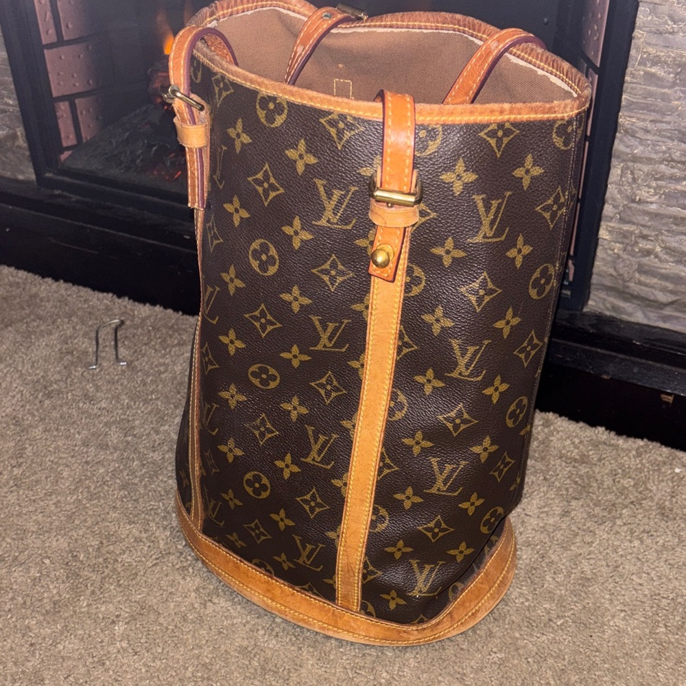 Louis Vuitton Monogram Bucket Bag in Brown and Tan
